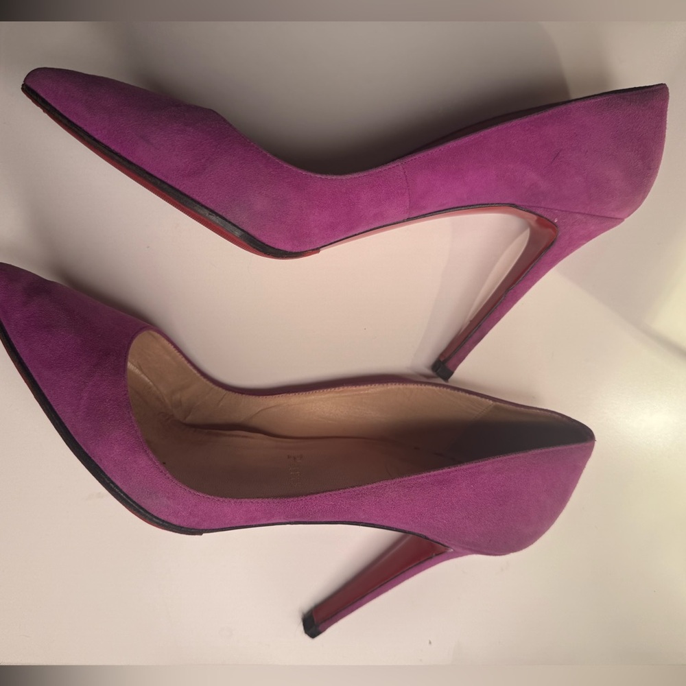 120 pigalle magenta suede